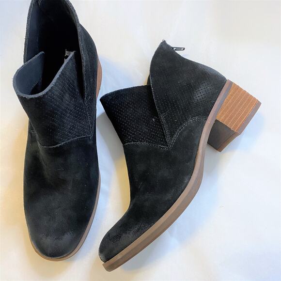 KORKS Black Suede Maldon Bootie 6M - Picture 1 of 11